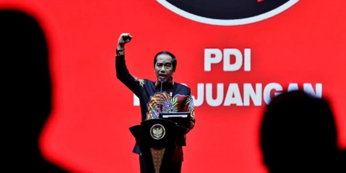 Klaim Hasto Soal Jokowi Jadi Ketum PDIP Ditepis Projo