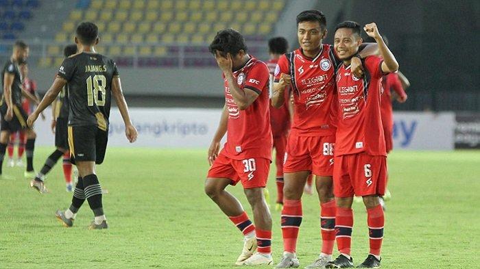 Liga 1: Arema FC Vs Malut United, Singo Edan Tertinggal 0-1 di Kandang